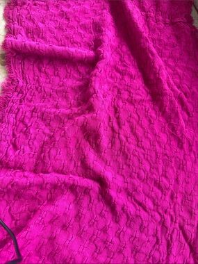 APT 9 infinity scarf